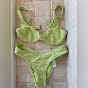 A&F green swim set